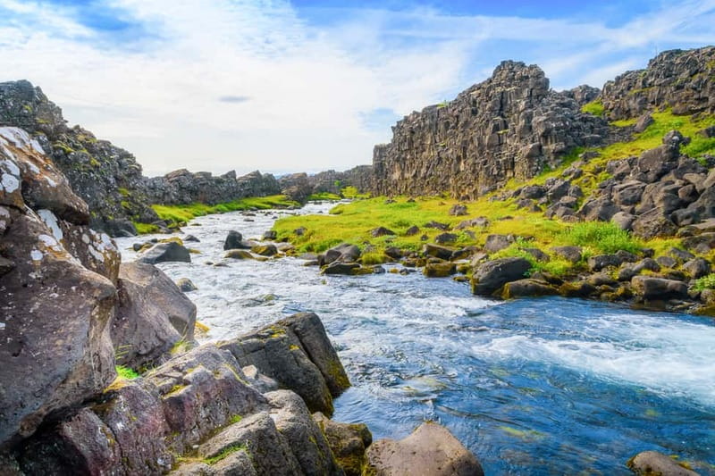 Reykjavik: The Golden Circle Full-Day Tour - Who should book this tour