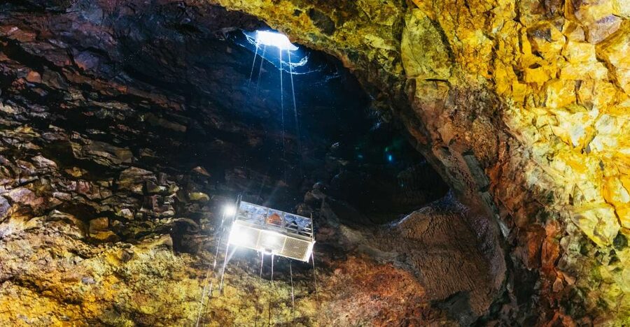 Reykjavik: Thrihnukagigur Volcano Guided Hiking Day Trip - Key points to know before booking