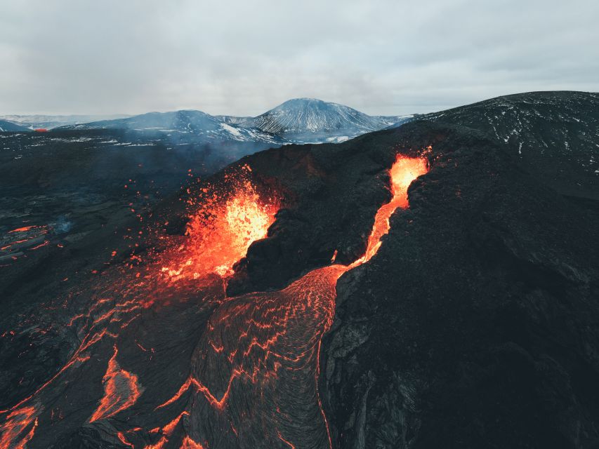 Reykjavík: Volcano Eruption Site and Reykjanes Hiking Tour - Key points before you book