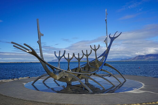 Reykjavík Walking Tour - Starting at Ægisgarður and the old harbor