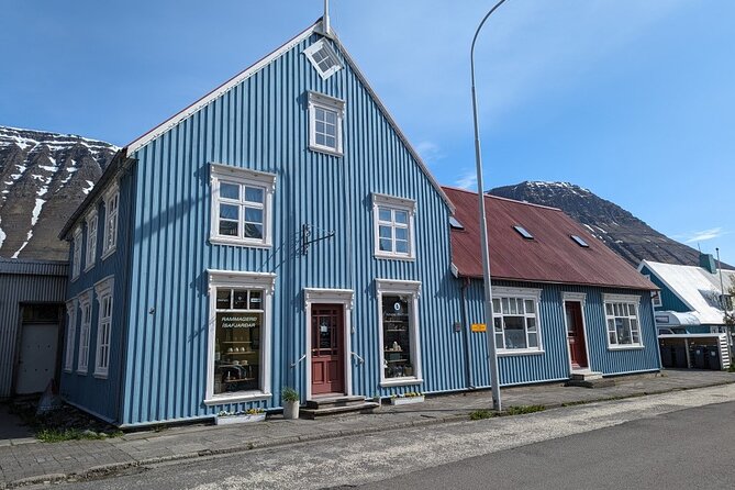 Self-Guided Tour of Ísafjörður: Art, History, and Architecture - Ísafjarðarkirkja and the town’s curious church story