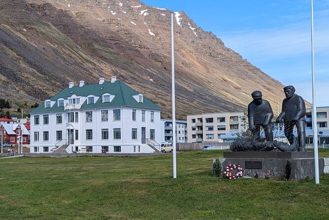 Self-Guided Tour of Ísafjörður: Art, History, and Architecture - Starting at the Westfjord History Museum