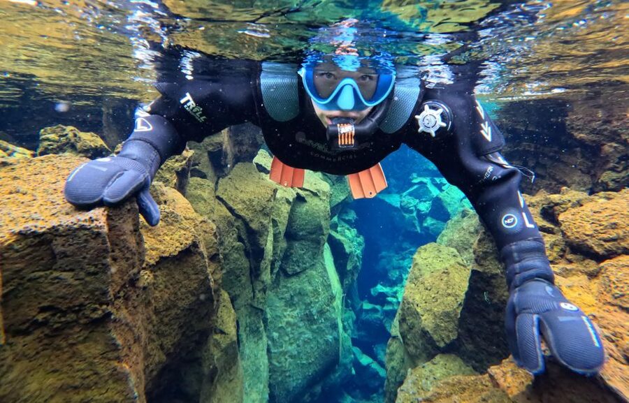 Silfra: Fissure Snorkeling Tour with Underwater Photos - Practical preparation for your Silfra morning