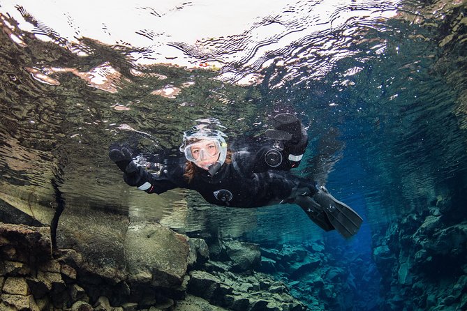 Silfra: Hot and Cold Snorkeling and Spa Tour - Self Drive - Hot chocolate, cookies, and the drive to Fontana