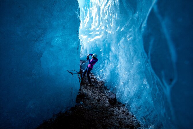 Skaftafell Ice Caving & Glacier Hike - Who should book this glacier hike?