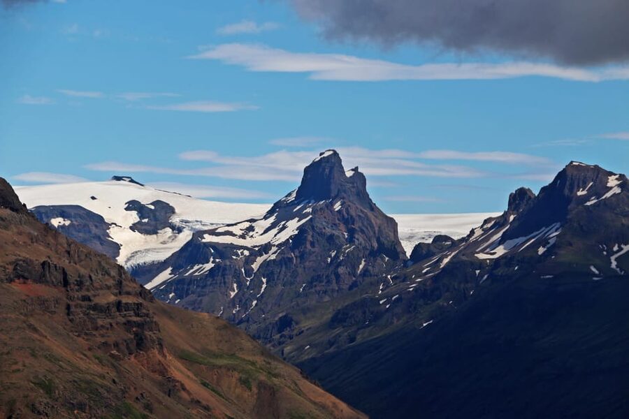 Skaftafell Nature Reserve: Highlights Scenic Airplane Tour - Glaciers, Öræfajökull, and Iceland’s highest peak