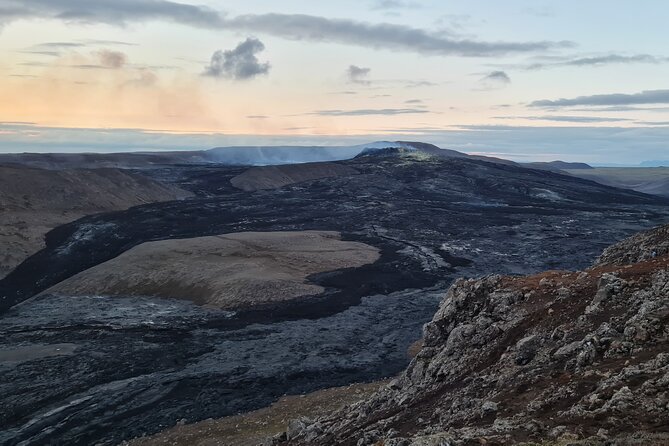 Small Group Volcano Hike with a Professional Geologist - The climb to the crater viewpoint