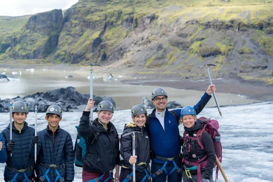 South Coast, Glacier Hike and Northern Lights Winter Tour - Why this 16-hour Iceland day works