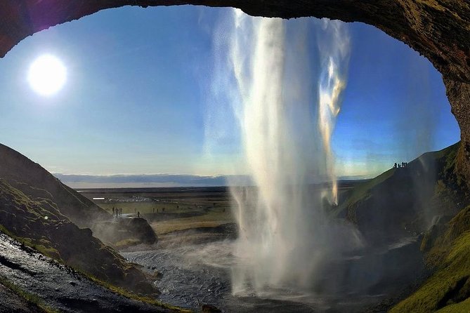 South Coast. Private Day Tour from Reykjavik - Seljalandsfoss and the short walk to Gljufrabui