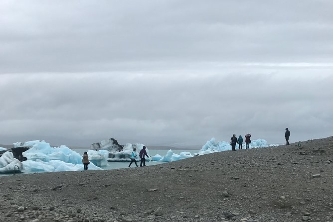 South Iceland and Glacier Lagoon: Jökulsárlón with Boat Tour - Seljalandsfoss on the return route