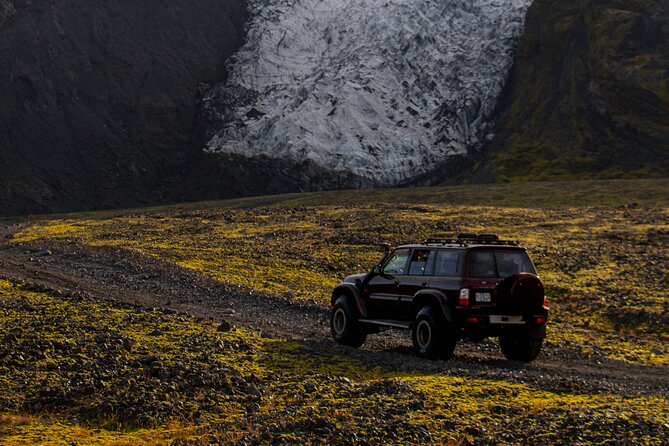 Super Jeep Private Tour at Thórsmörk - Stakkholtsgjá canyon on foot