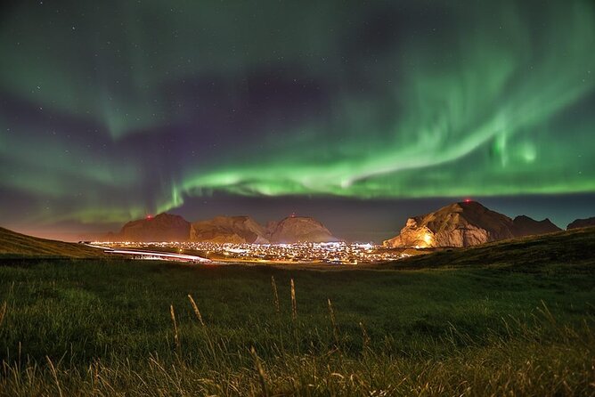 The Best of Vestmannaeyjar with Ebbi - Sprangan: an island sport with a risky edge