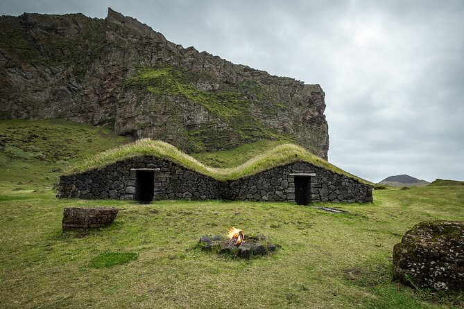 The Best of Vestmannaeyjar with Ebbi - Elephant Rock and the power of the sea