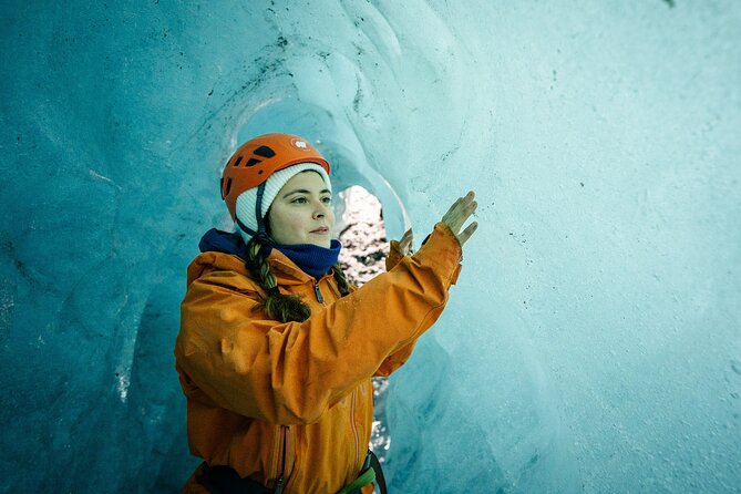 The Original Ice Cave Tour in Jökulsárlón Glacier Lagoon - Choosing the safest cave of the day