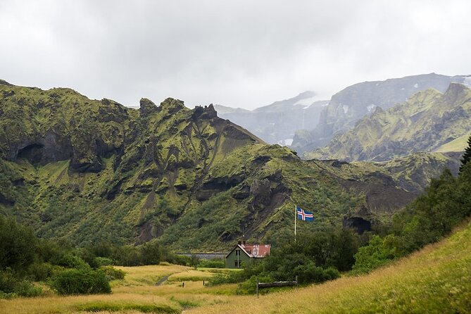 Thorsmork by Super Jeep with Optional Hike - Lunch at Volcano Huts