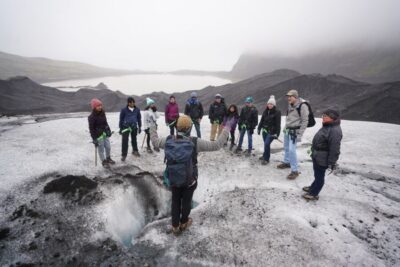 Short Glacier Encounter Walk with 4×4 Transfer