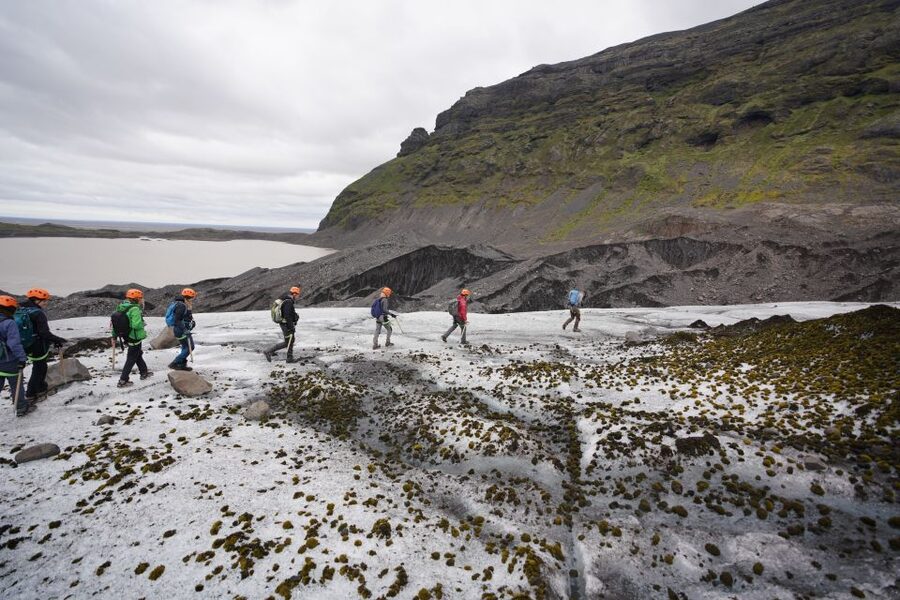 Vatnajökull: Short Glacier Encounter Walk with 4x4 Transfer - How demanding is this glacier walk?