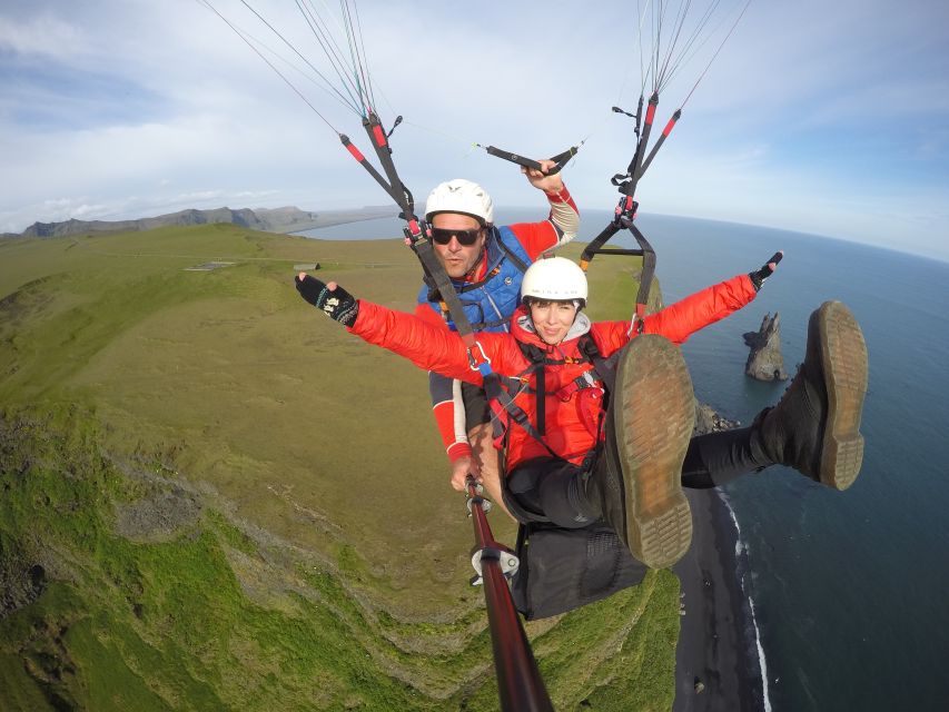 Vík: Paragliding Tandem Flight - Languages, access, and the small details