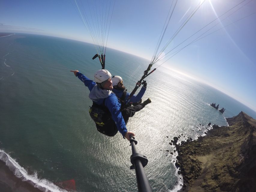 Vík: Paragliding Tandem Flight - The first steps into Icelandic air