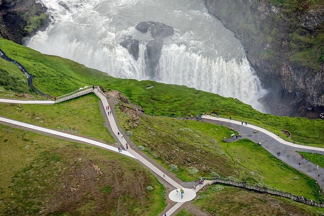 Viking Horse Riding and Golden Circle Tour from Reykjavik - The transfer from farm to Golden Circle coach