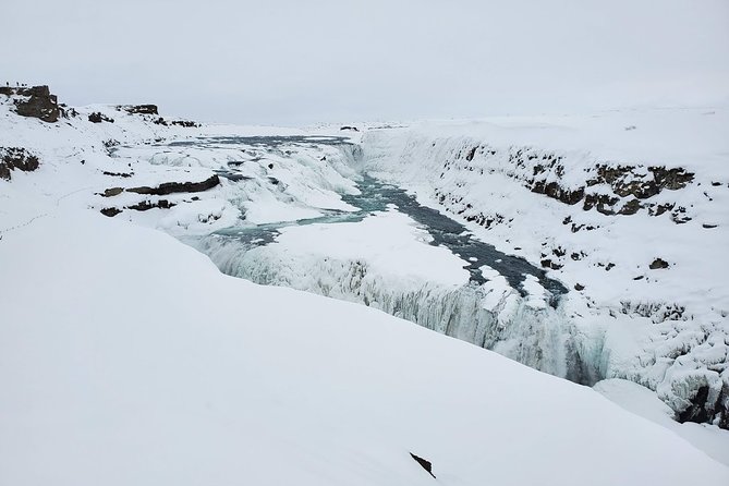 Your private golden circle tour with a personal guide - Geysir and the force under Iceland’s surface