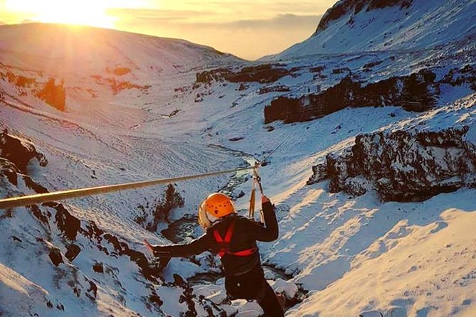 Zipline and Hiking Adventure Tour in Vík - Guides who keep nervous beginners moving